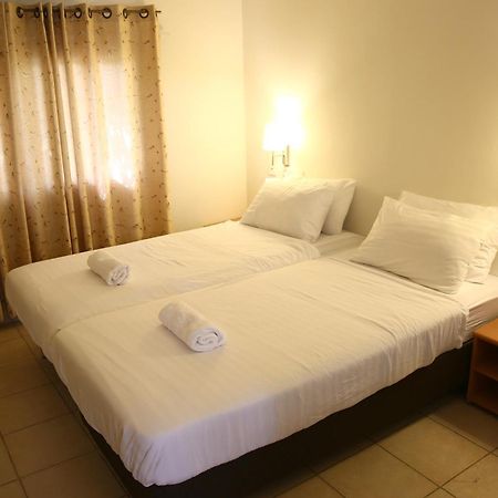 Eilot Kibbutz Country Lodging เอลัต ห้อง รูปภาพ
