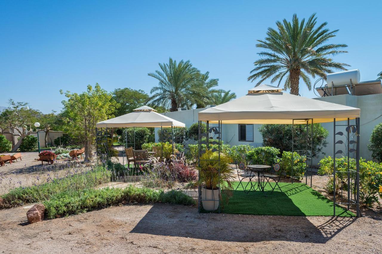 Eilot Kibbutz Country Lodging เอลัต ภายนอก รูปภาพ