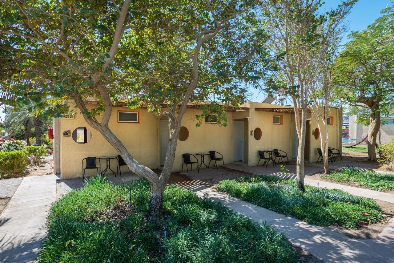 Eilot Kibbutz Country Lodging เอลัต ภายนอก รูปภาพ