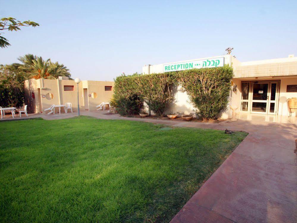 Eilot Kibbutz Country Lodging เอลัต ภายนอก รูปภาพ